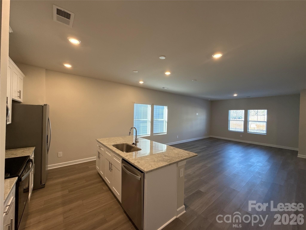 125 Utility Lane - Photo 4