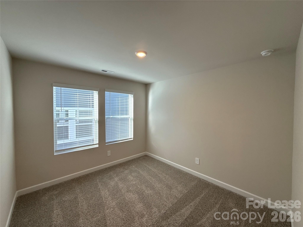 125 Utility Lane - Photo 10