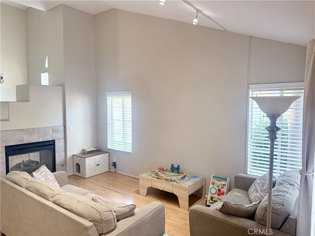 26587 Alta - Photo 2