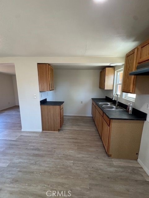 23892 Hemlock Avenue - Photo 4