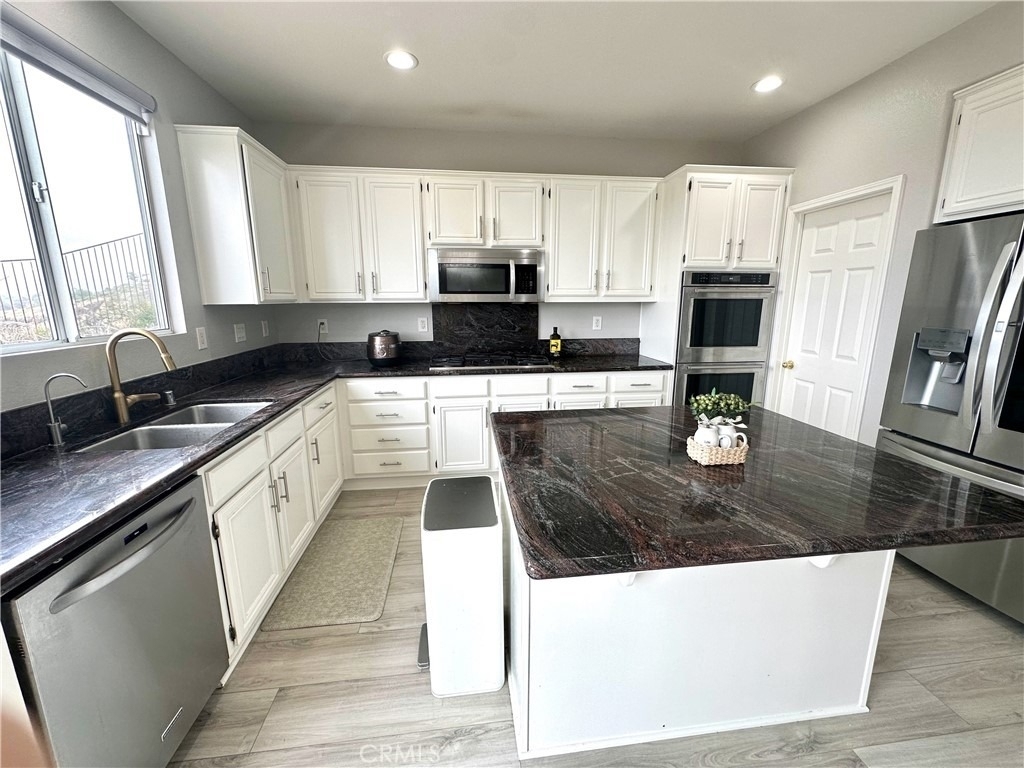 33878 Channel Street - Photo 2