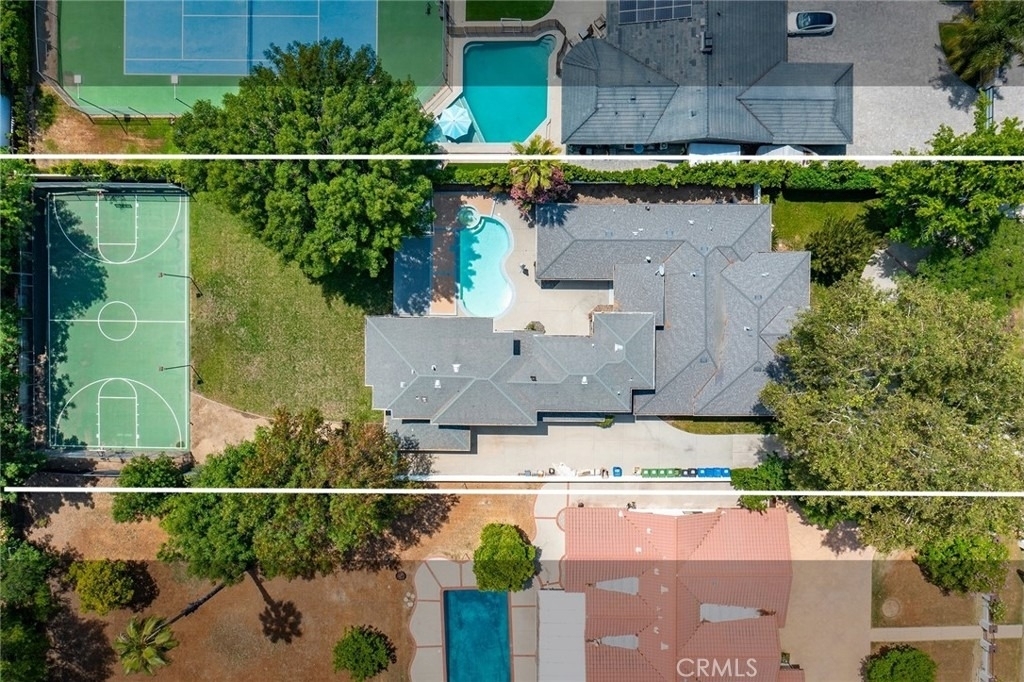 22904 Calvert Street - Photo 2