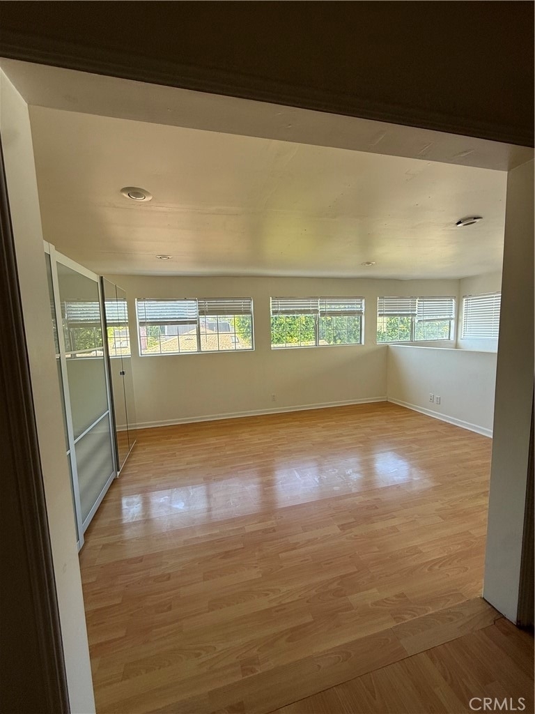 1317 W Alameda Avenue - Photo 8