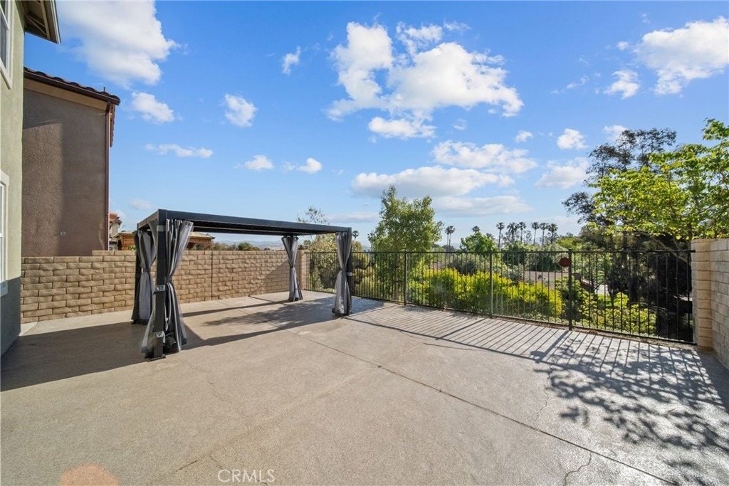 26350 Piazza Di Sarro - Photo 32