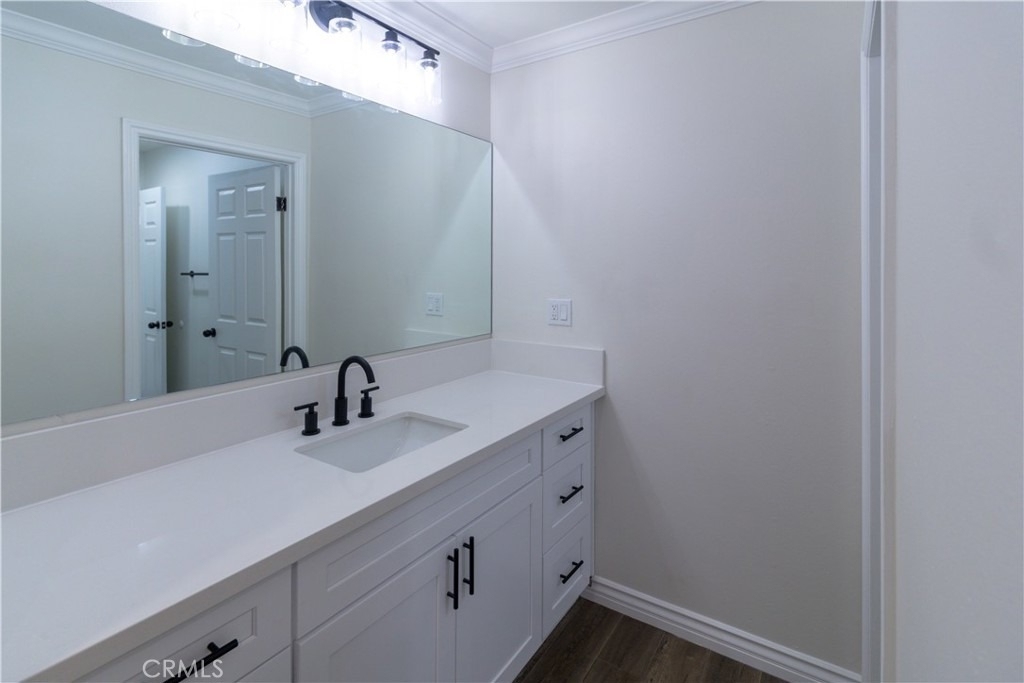 13540 Hubbard - Photo 17