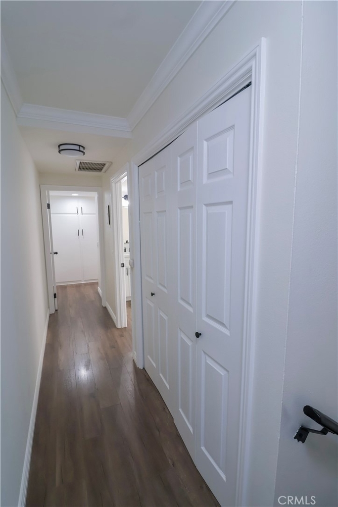 13540 Hubbard - Photo 11