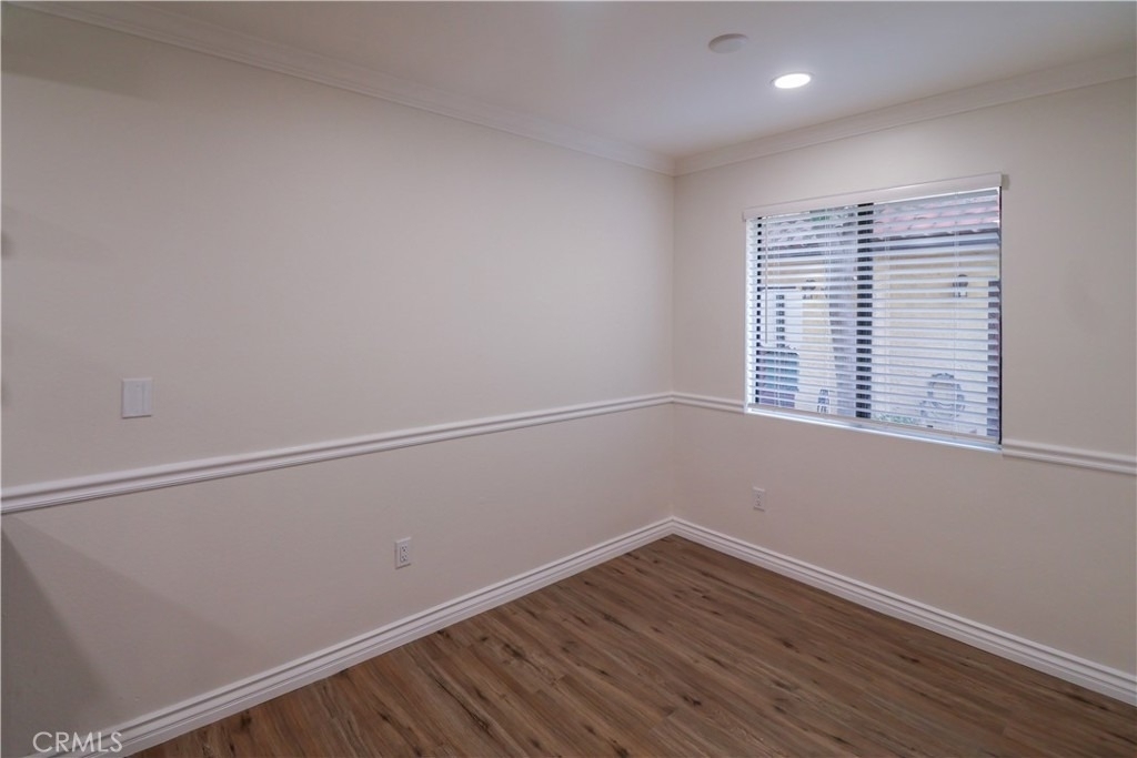 13540 Hubbard - Photo 8