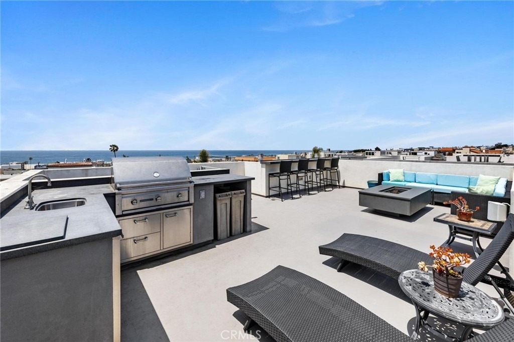 726 Loma Drive - Photo 2
