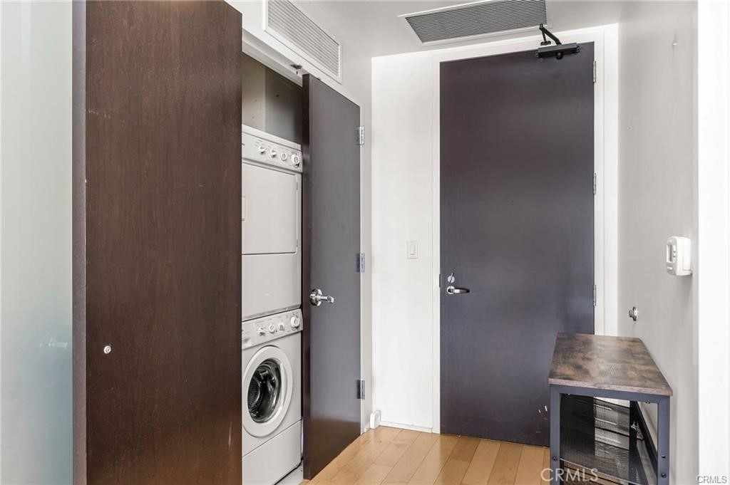 1100 S Hope Street - Photo 17