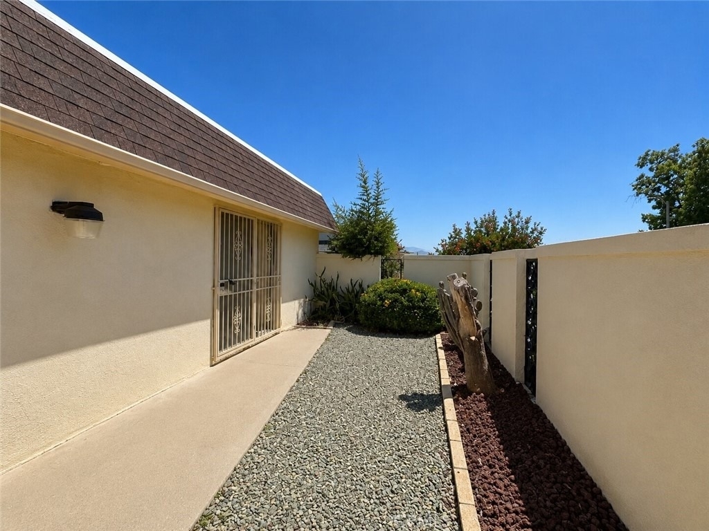 25650 Hartwick - Photo 16
