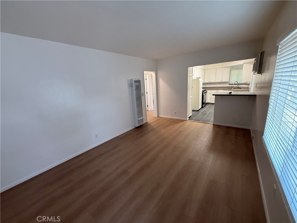 10317 Pinehurst Avenue - Photo 1