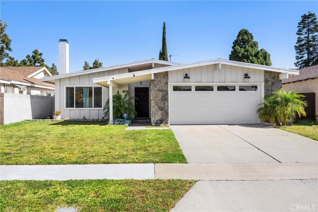 13509 Destino St - Photo 34