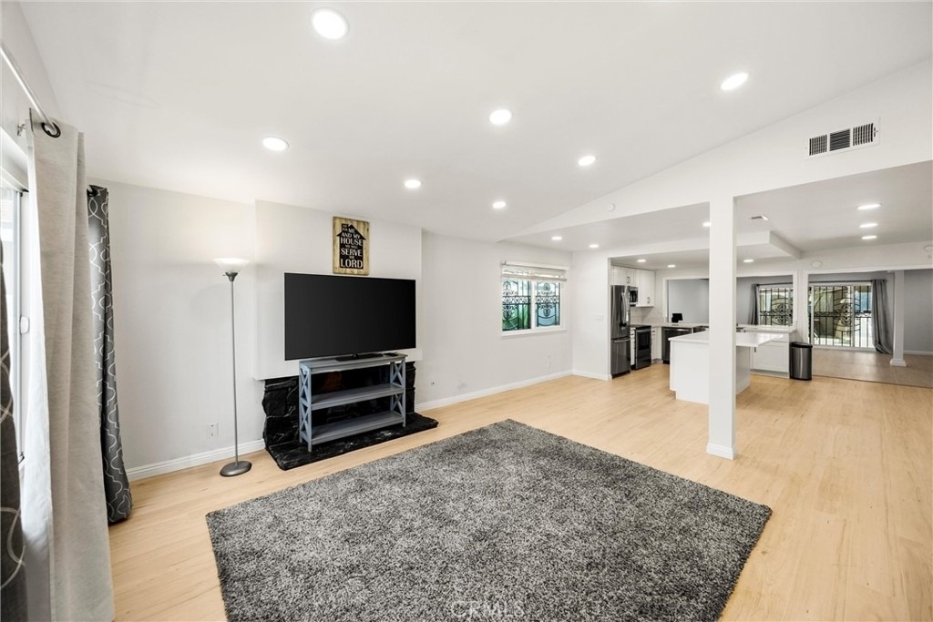 13509 Destino St - Photo 6