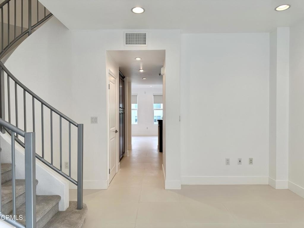 88 E Bay State Street - Photo 2
