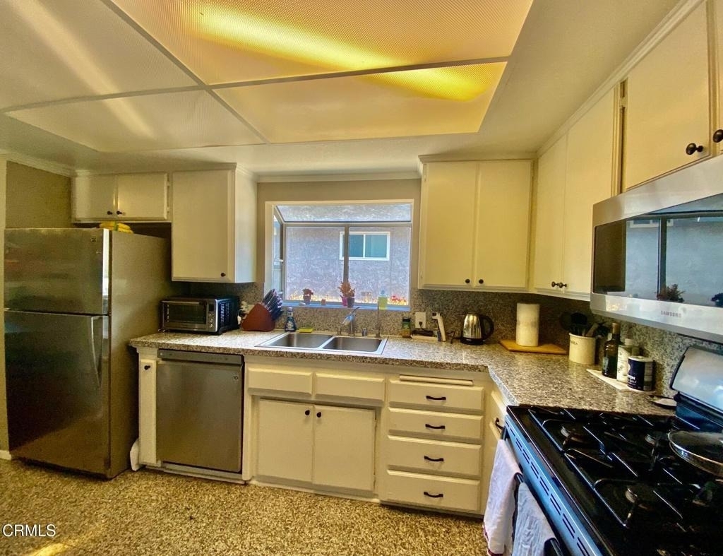 802 Magnolia Avenue - Photo 7