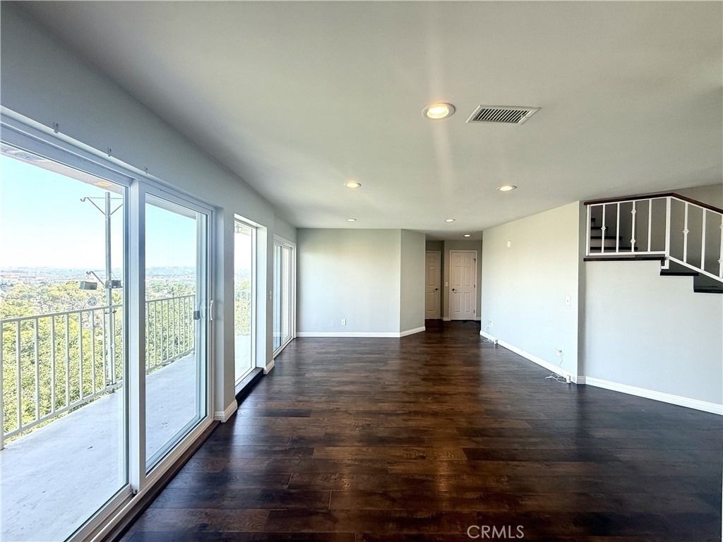4214 Barrett Road - Photo 5