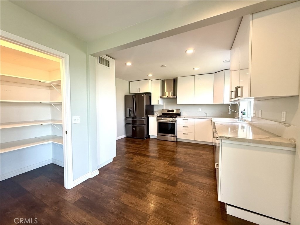 4214 Barrett Road - Photo 3