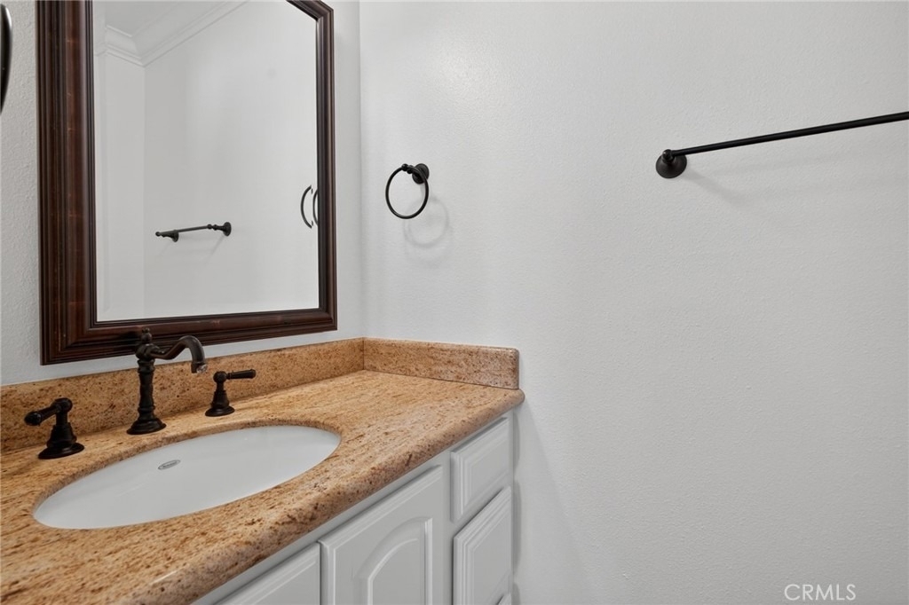415 1/2 Heliotrope Avenue - Photo 14
