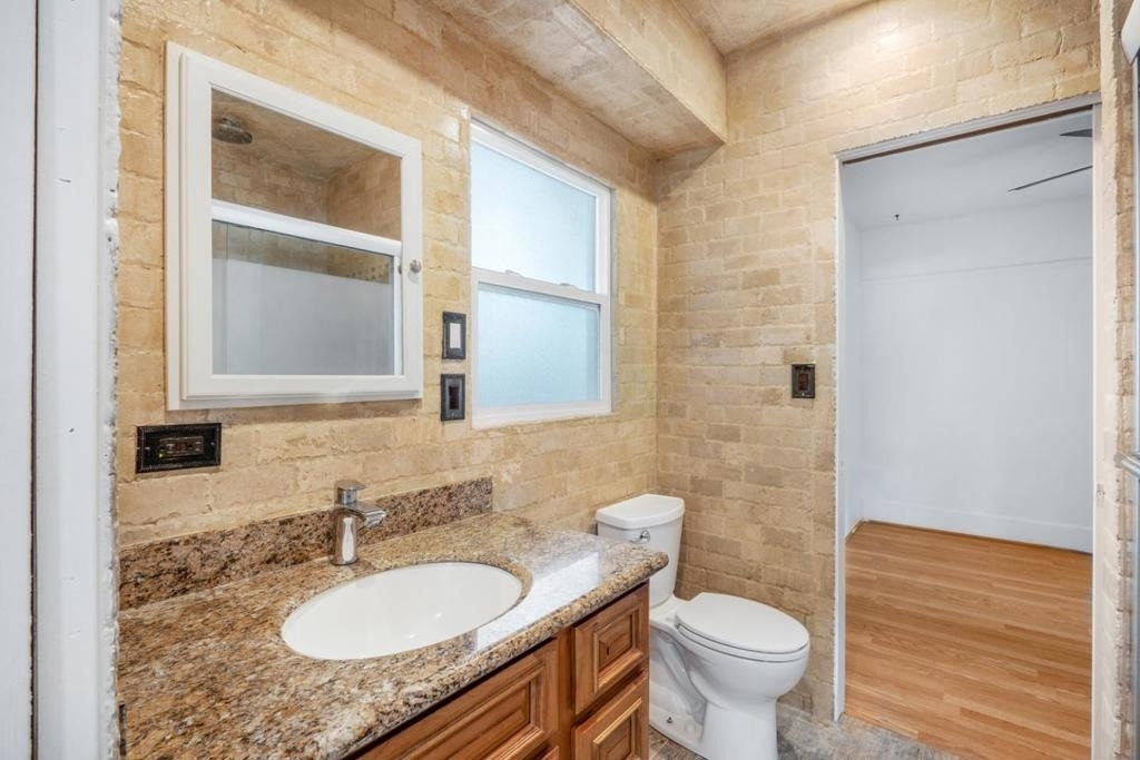 395 E Dunne Avenue - Photo 11
