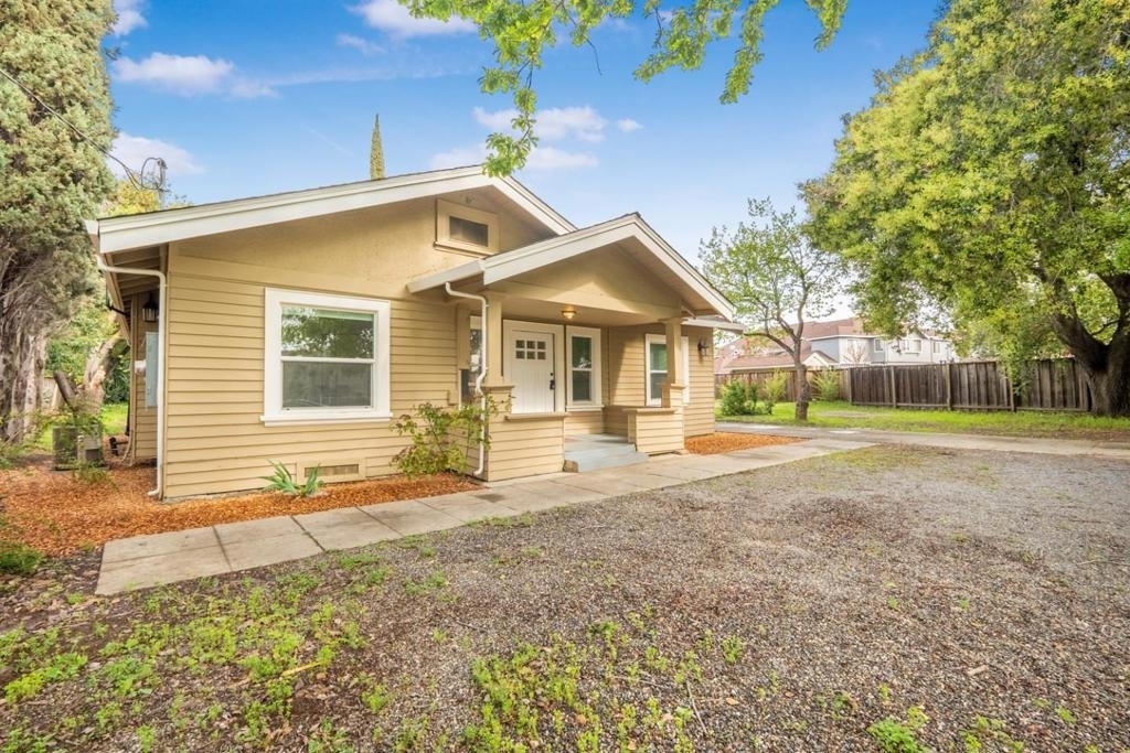 395 E Dunne Avenue - Photo 37