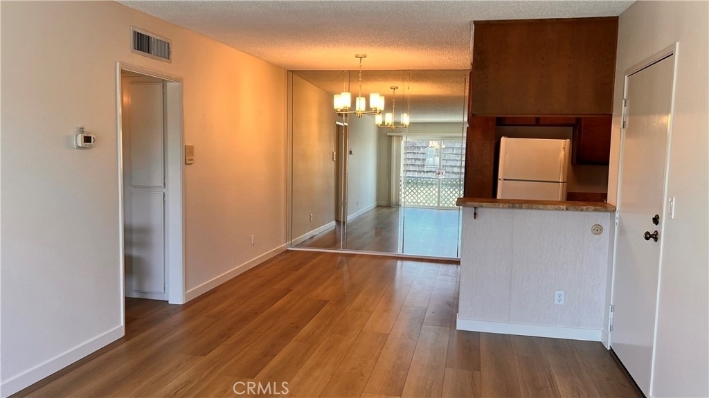 14560 Clark Street - Photo 3
