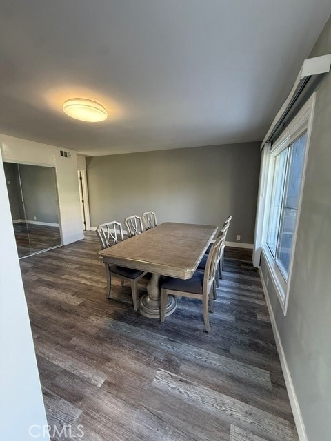 405 W Broadway - Photo 3
