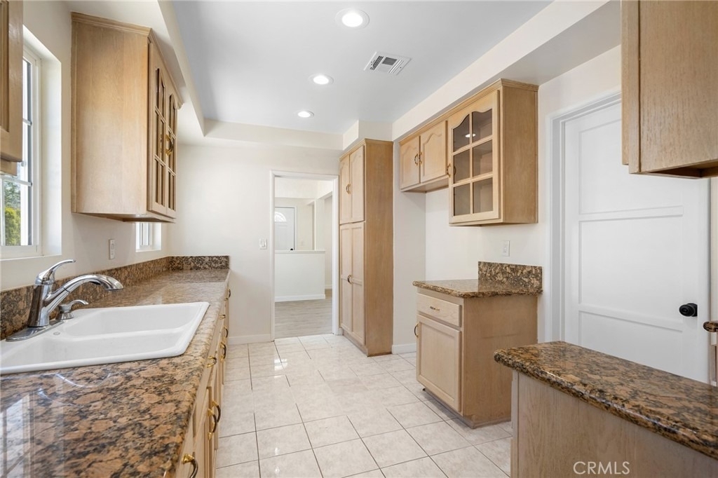 6607 Riverton - Photo 10
