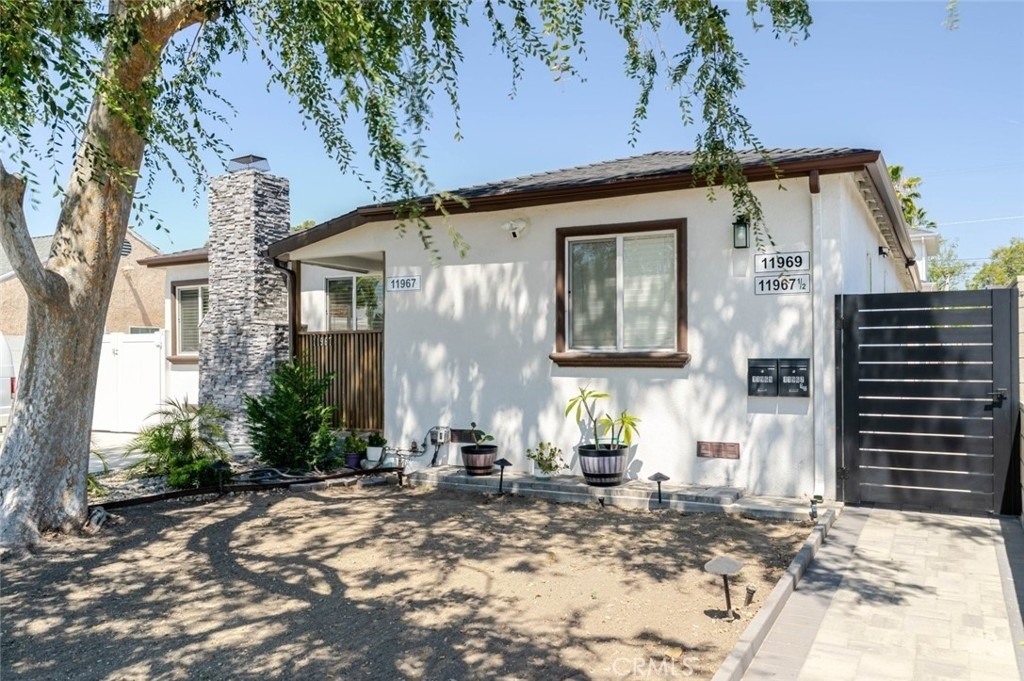 11967 Redbank Street - Photo 0