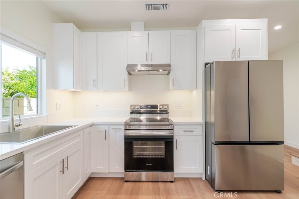 11969 Redbank Street - Photo 6
