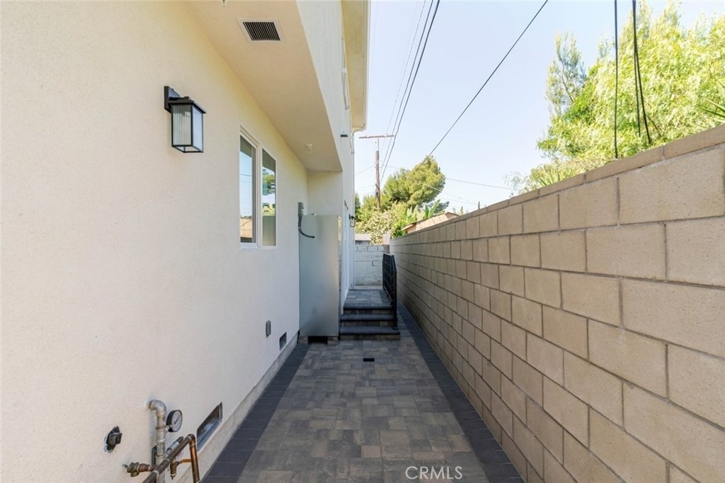 11969 Redbank Street - Photo 23