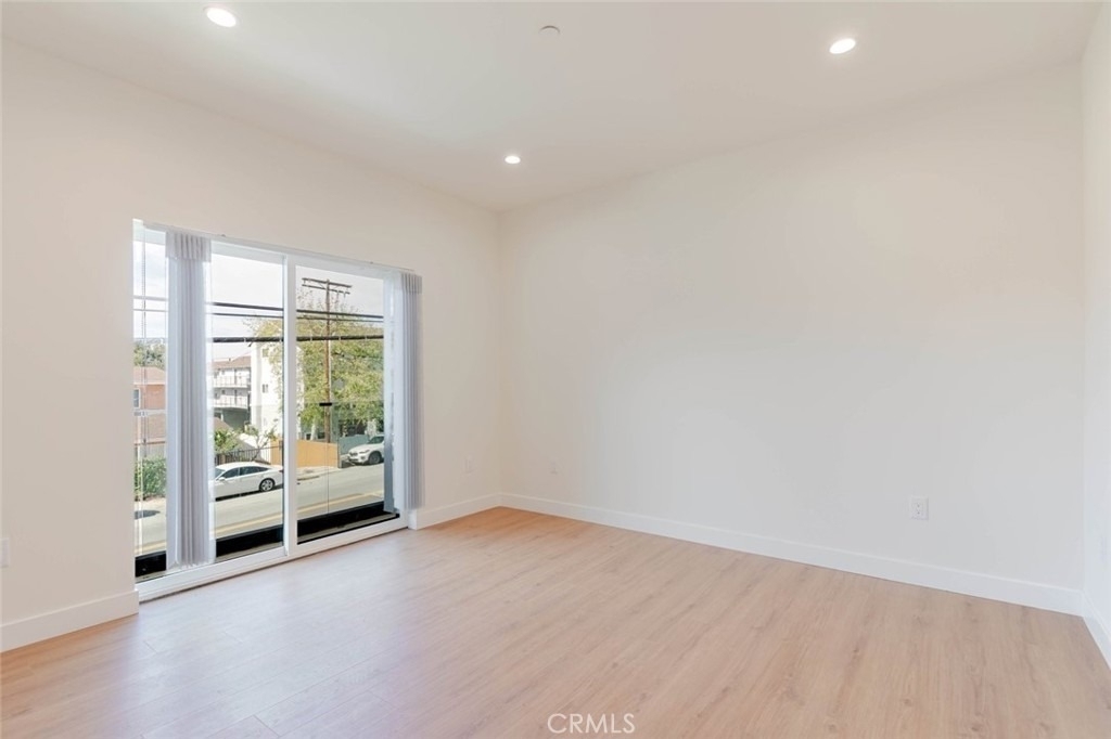 10232 Tujunga Canyon Boulevard - Photo 17