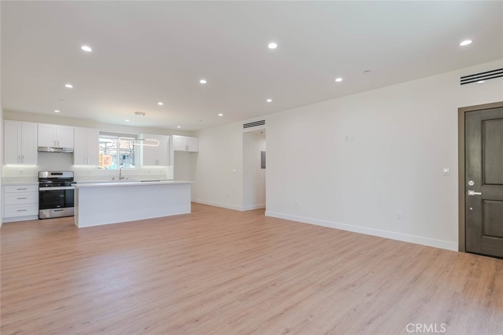10232 Tujunga Canyon Boulevard - Photo 4