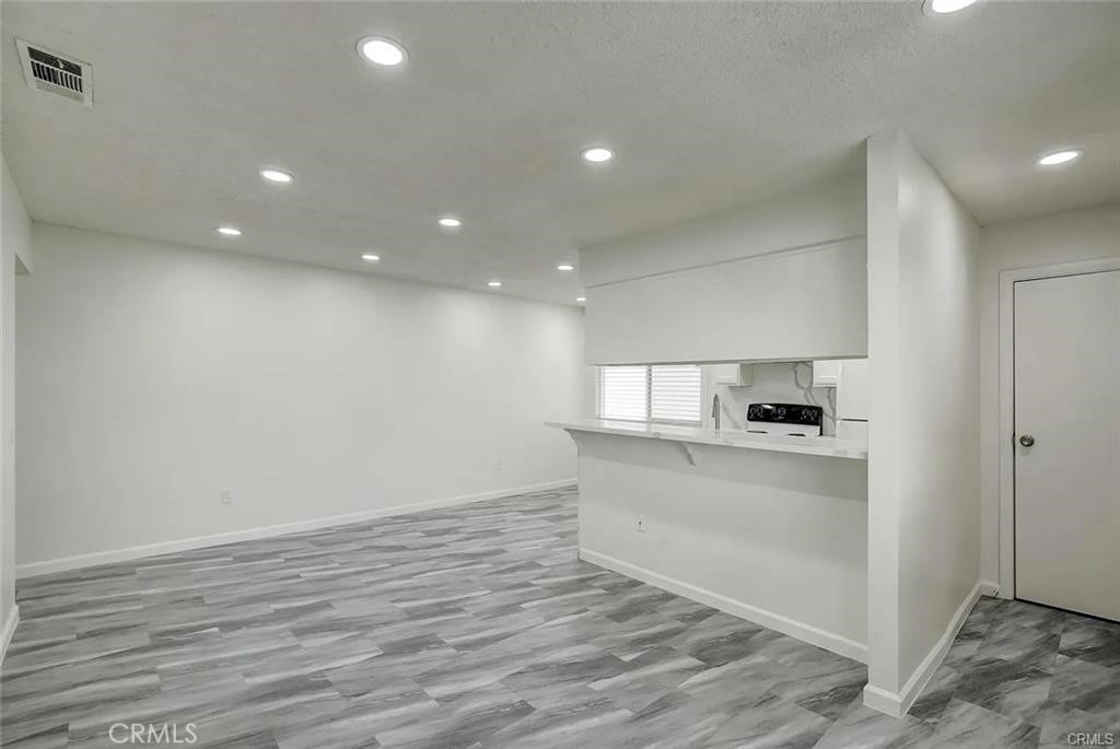 3511 Rainbow - Photo 5