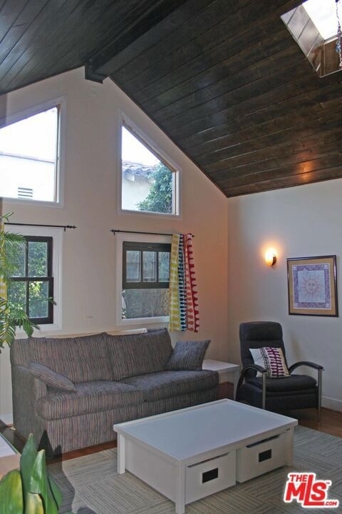 6445 W 5th Street - Photo 9
