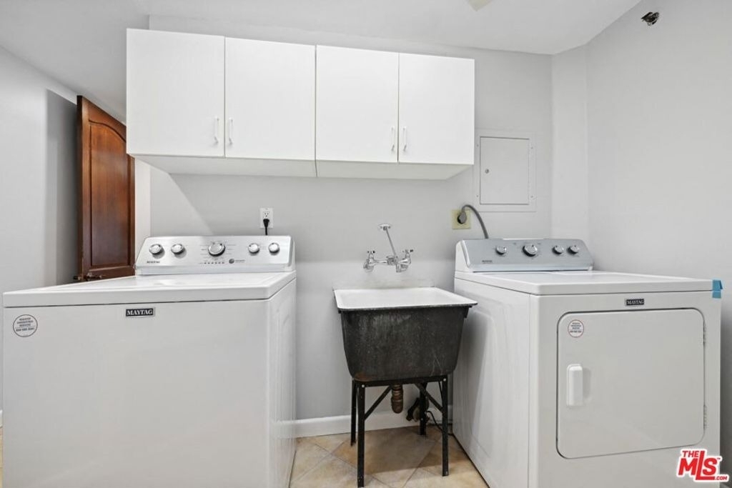 10351 Wilshire Boulevard - Photo 22