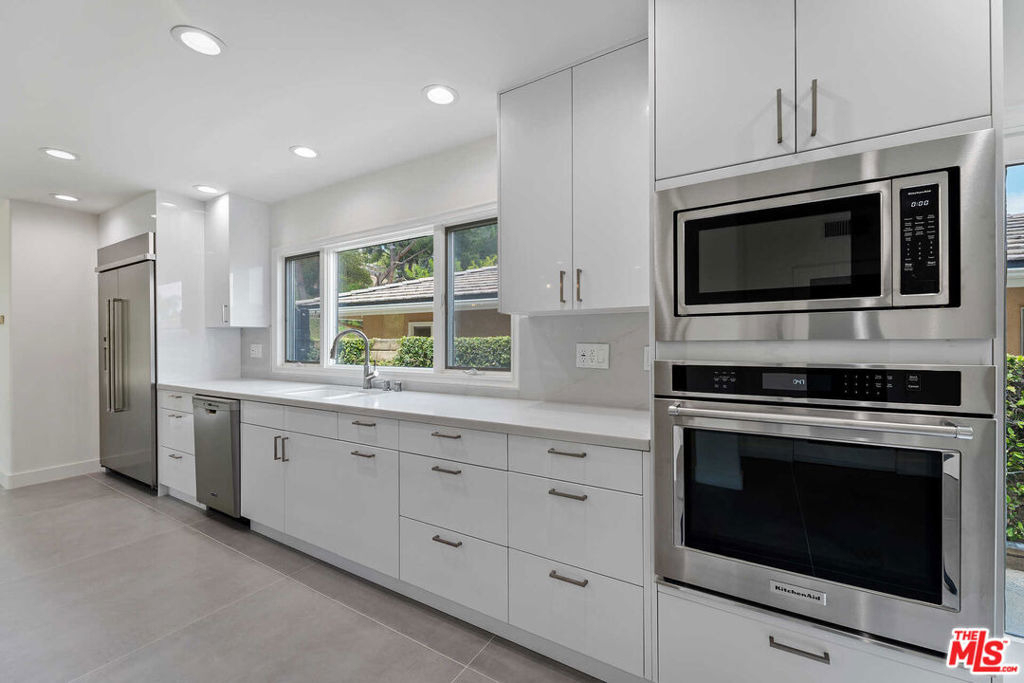 4133 Tarrybrae Terrace - Photo 10