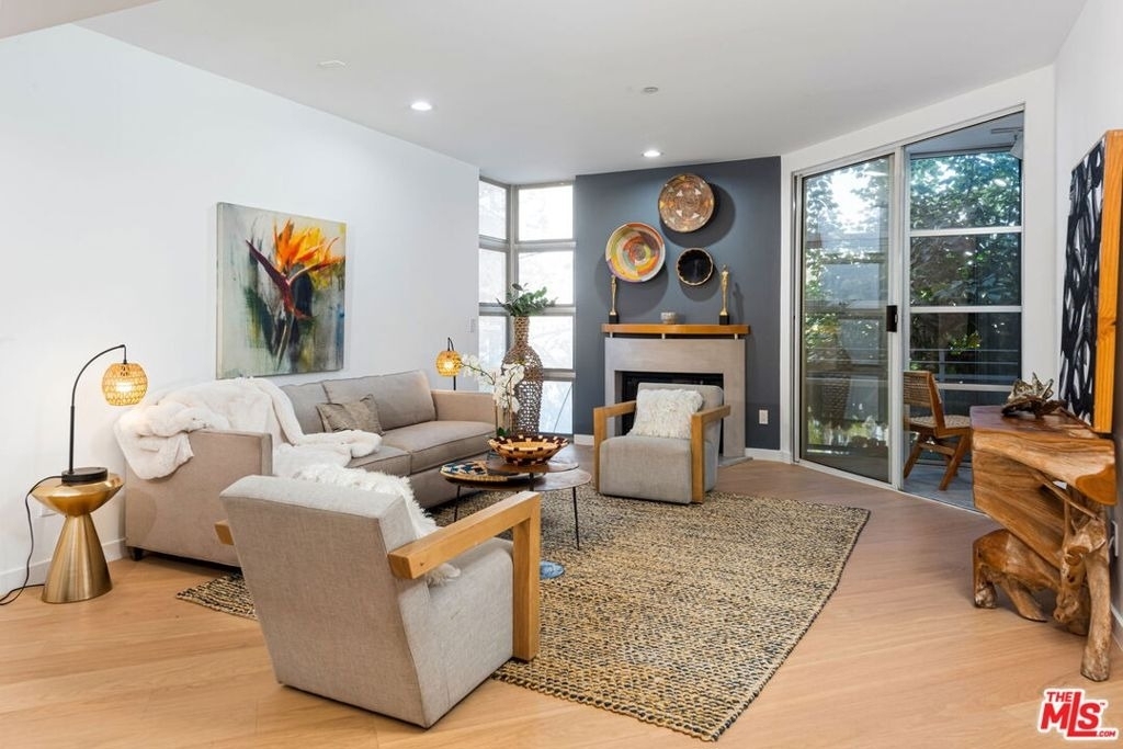 171 N Church Lane - Photo 4
