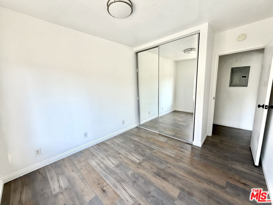 250 Linden Avenue - Photo 26