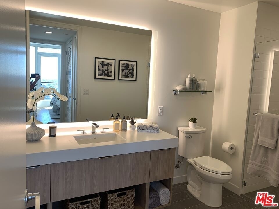 11750 Wilshire Boulevard - Photo 11
