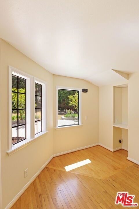 5237 San Feliciano Drive - Photo 8