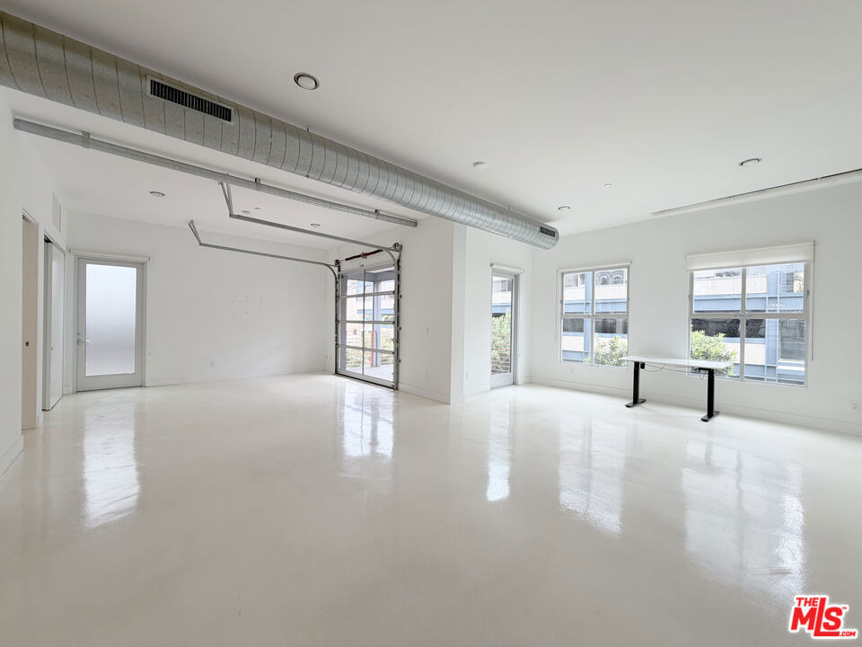 212 Marine Street - Photo 2
