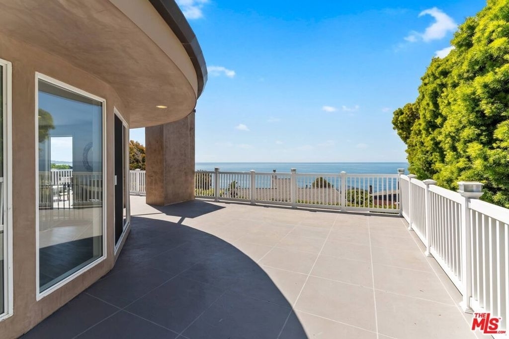 31518 Broad Beach Road - Photo 25