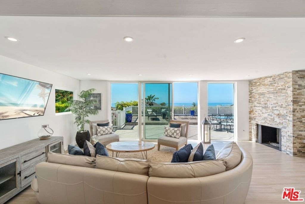 31518 Broad Beach Road - Photo 8