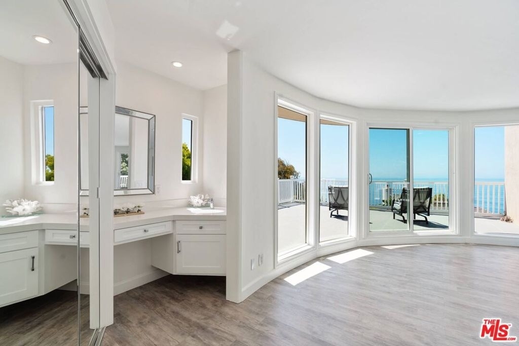 31518 Broad Beach Road - Photo 15