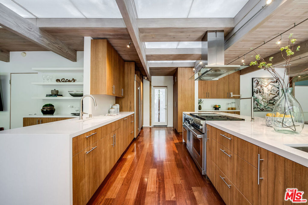 681 Brooktree Road - Photo 13