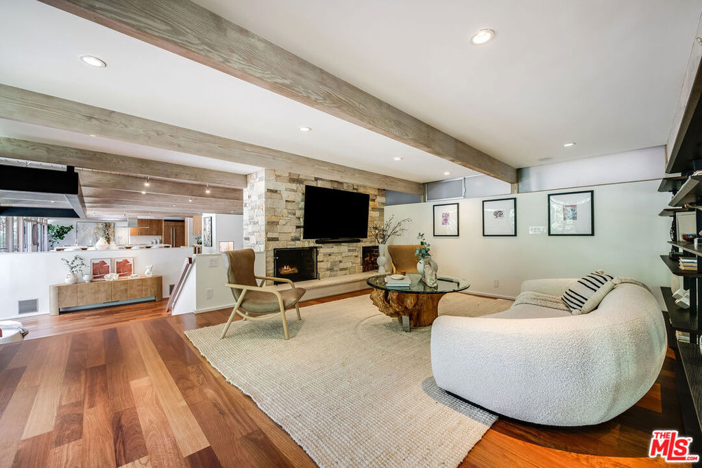 681 Brooktree Road - Photo 21