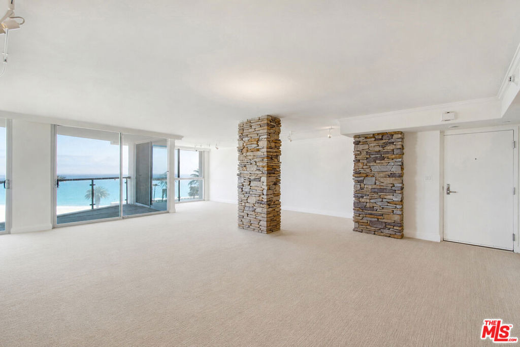201 Ocean Avenue - Photo 4