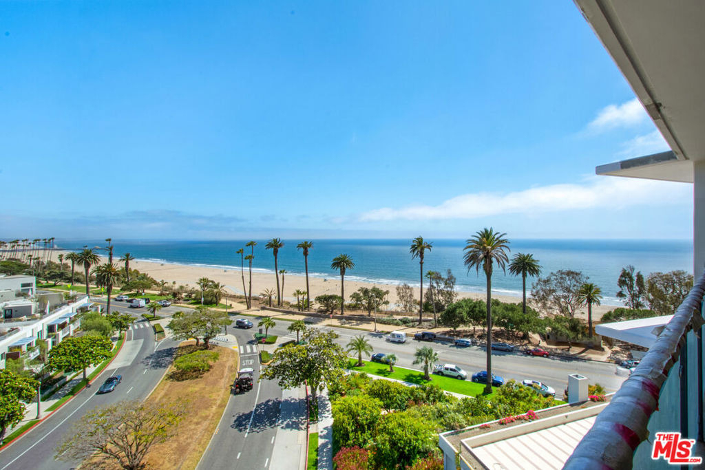 201 Ocean Avenue - Photo 8