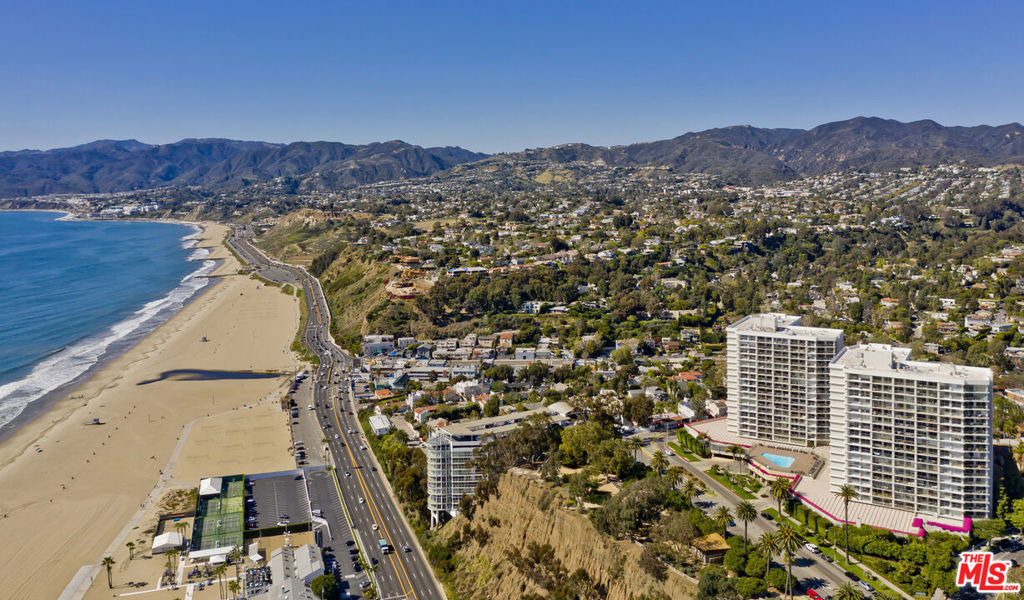 201 Ocean Avenue - Photo 32