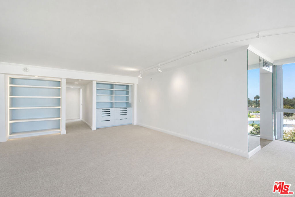 201 Ocean Avenue - Photo 13